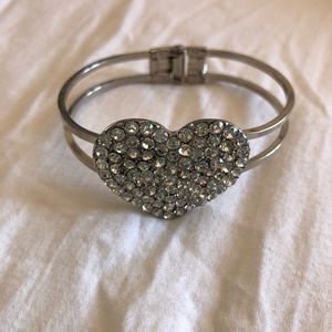 Silver Heart Bracelet!